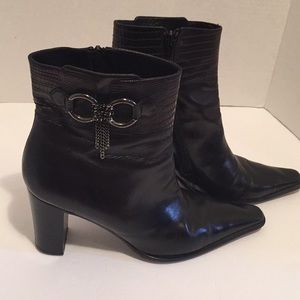 Via Spiga Black Leather Pointed Ankle Boot-Size 9M